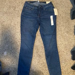 Universal Thread Jeans